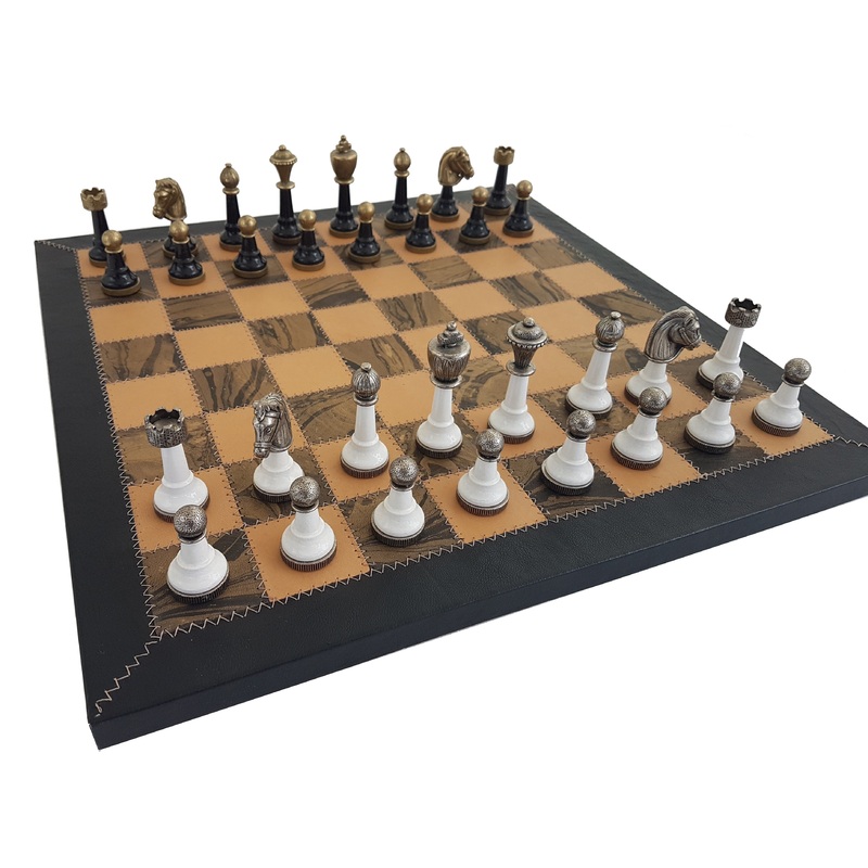 High quality Metal Chess Set With Genuine Leather Chess Board