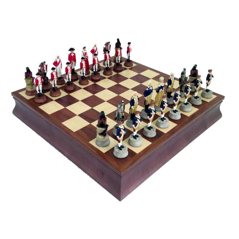 AMERICAN INDEPENDENCE WAR: Handpainted Chess Set with Walnut Chessboard & Box