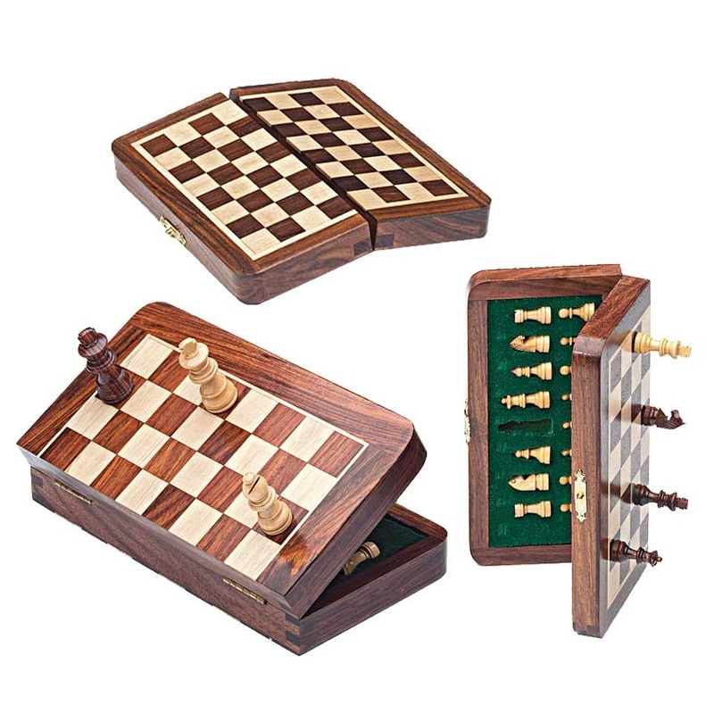 25X25CM MEDIUM SIZE MAGNETIC WOODEN FOLDING CHESS SET