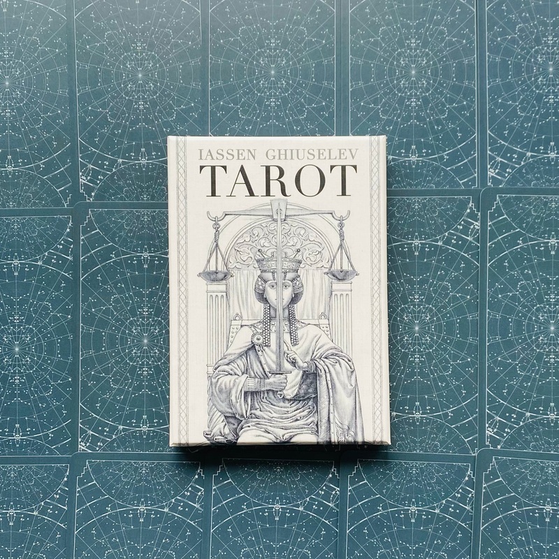Iassen Ghiuselev Tarot cards Lo Scarabeo