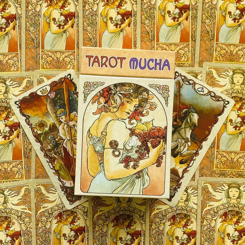 Mucha Tarot cards Lo Scarabeo