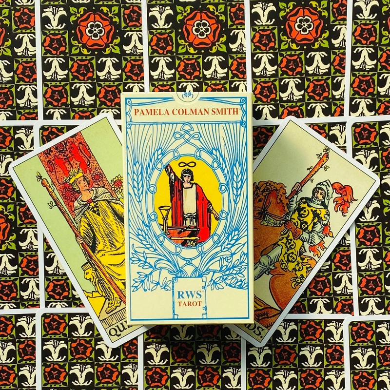 RWS Tarot Cards Lo Scarabeo
