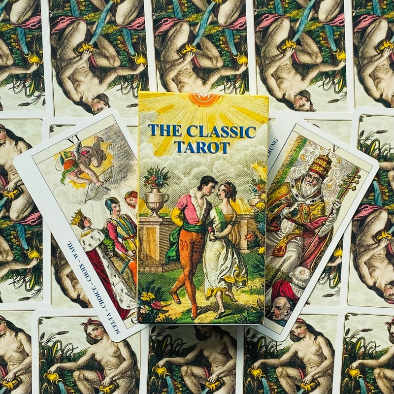 The Classic Tarot cards Lo Scarabeo