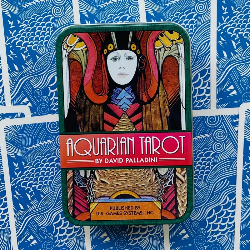 Aquarian Tarot cards in a tin US Games Systems