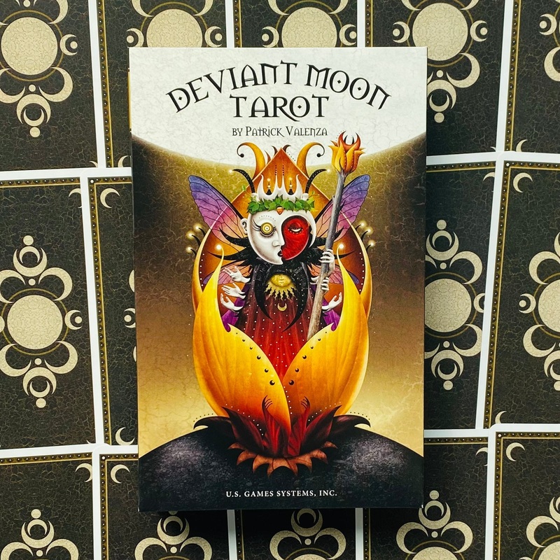 Deviant Moon Premium Tarot cards US Games Systems