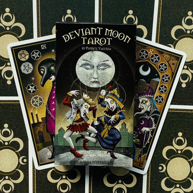 Deviant Moon Tarot cards US Games Systems