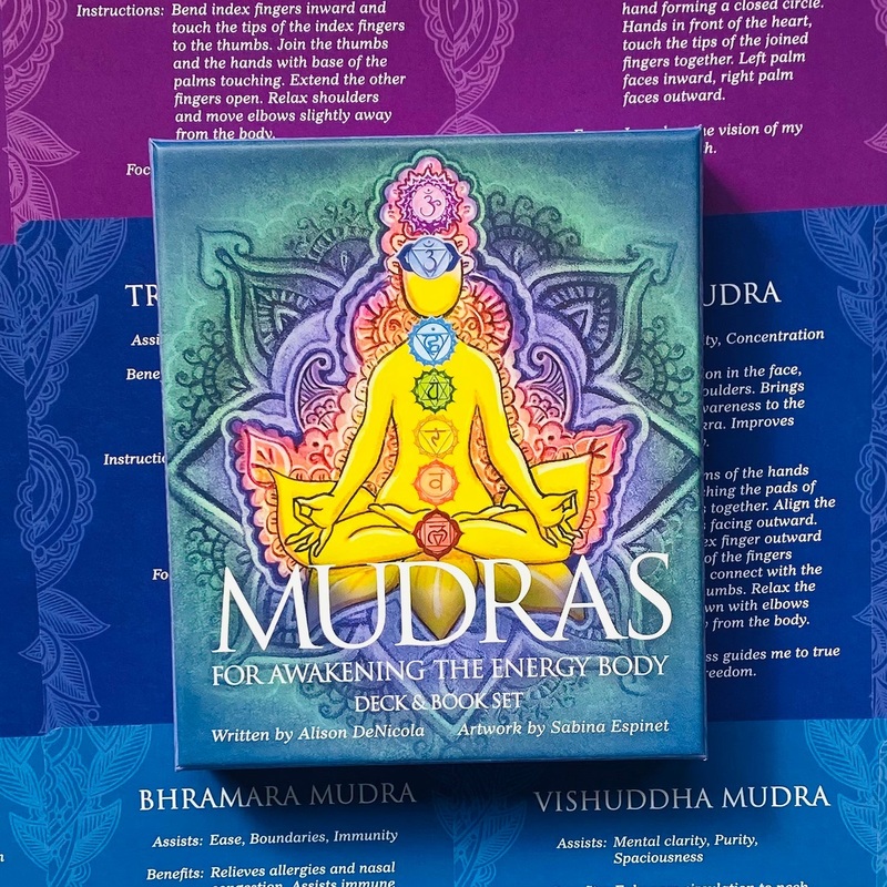 Mudras for Awakening the Energy Body deck and book set US Games Systems