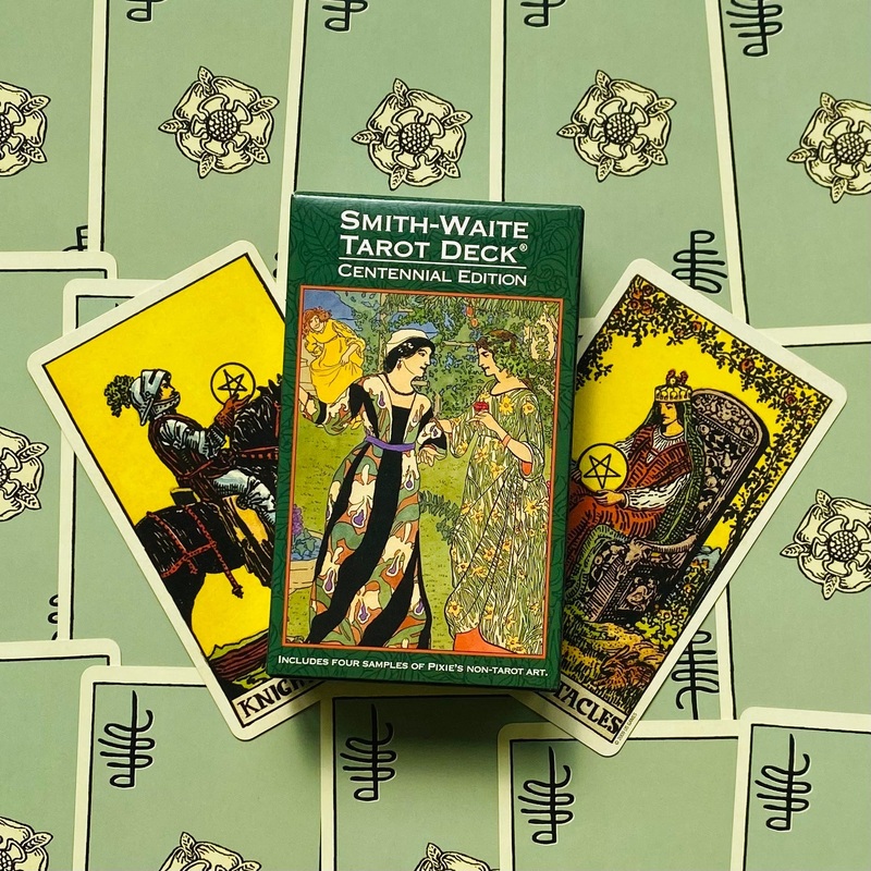Smith Waite Centennial Tarot cards US Games Systems