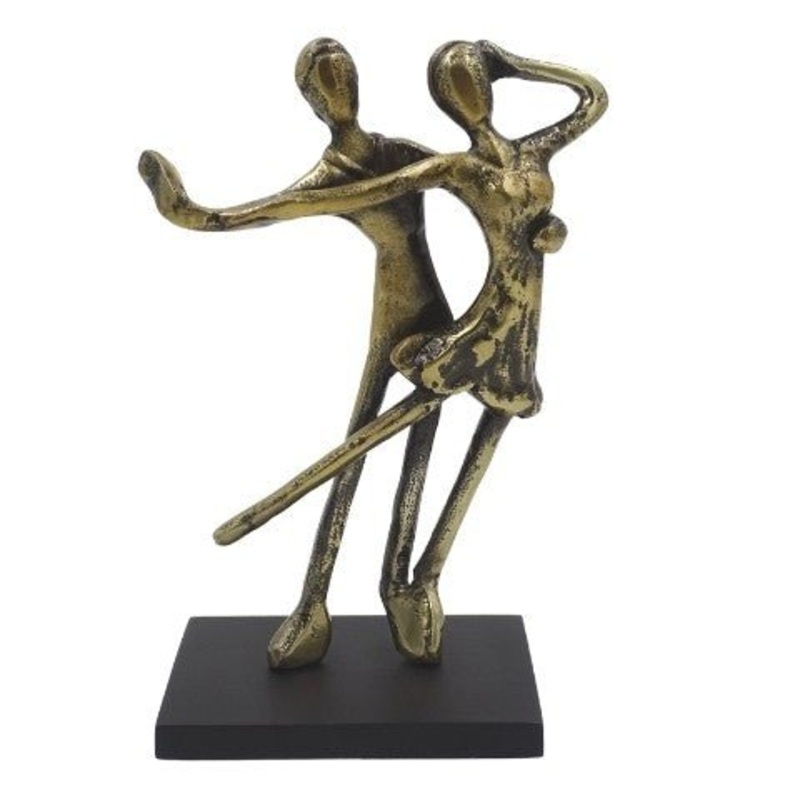 Dancing couple figurine MT205